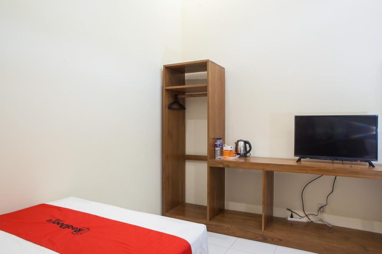 فندق Reddoorz Near Baluran National Park Pandean المظهر الخارجي الصورة